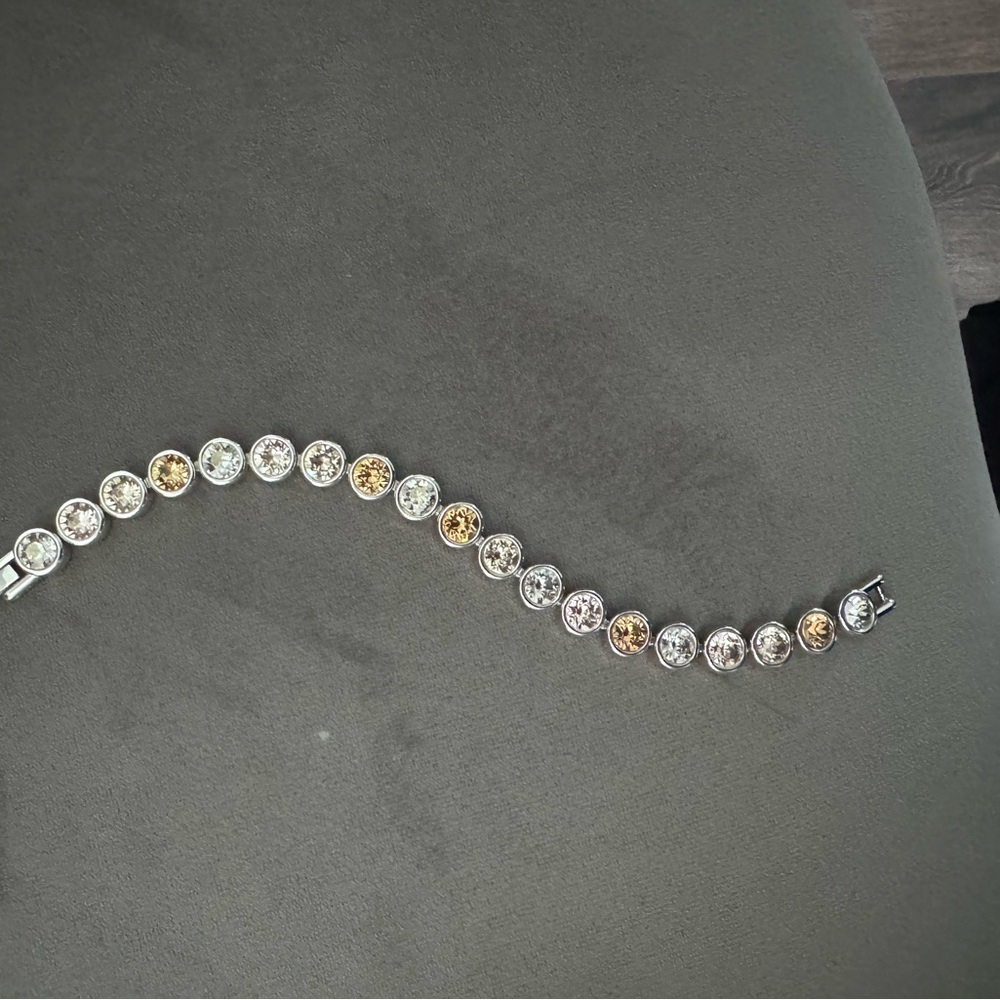 Touchstone crystal ice bracelet